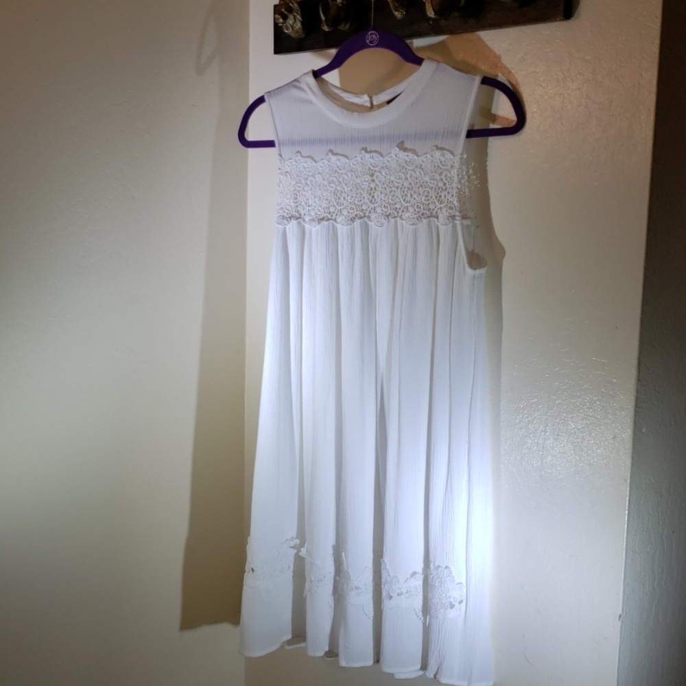 Romeo + Juliet white summer dress - Picture 6 of 8